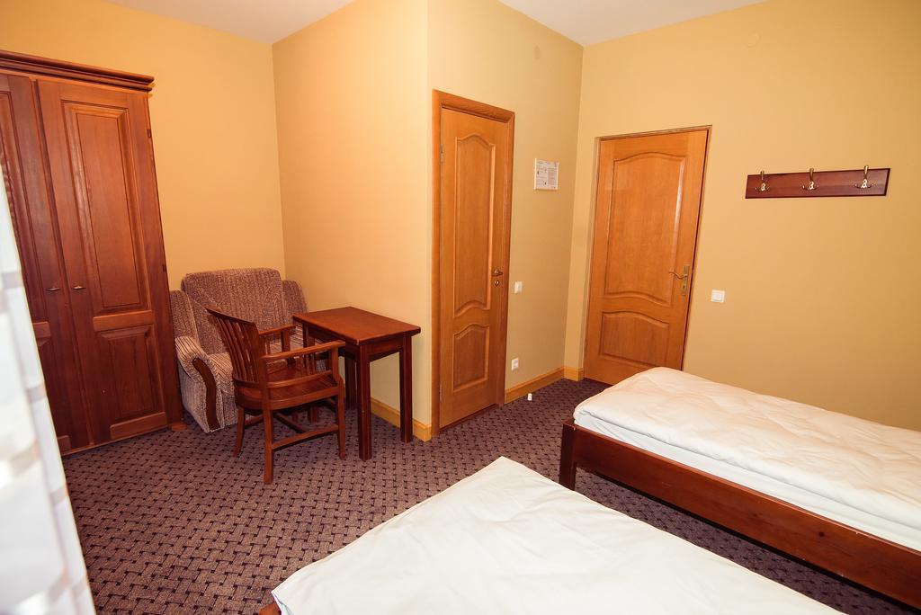 Rudzupukes Hotel Svente Екстериор снимка