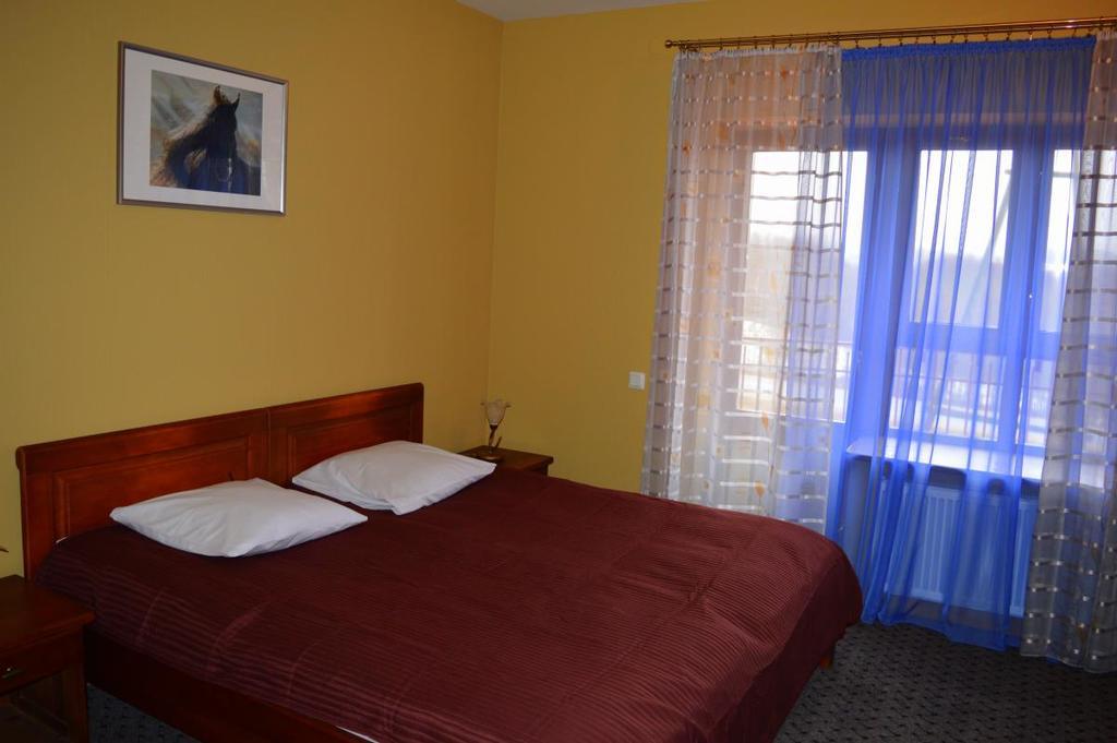Rudzupukes Hotel Svente Екстериор снимка