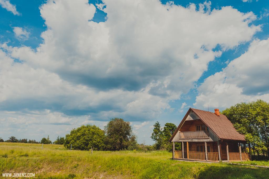 Rudzupukes Hotel Svente Екстериор снимка