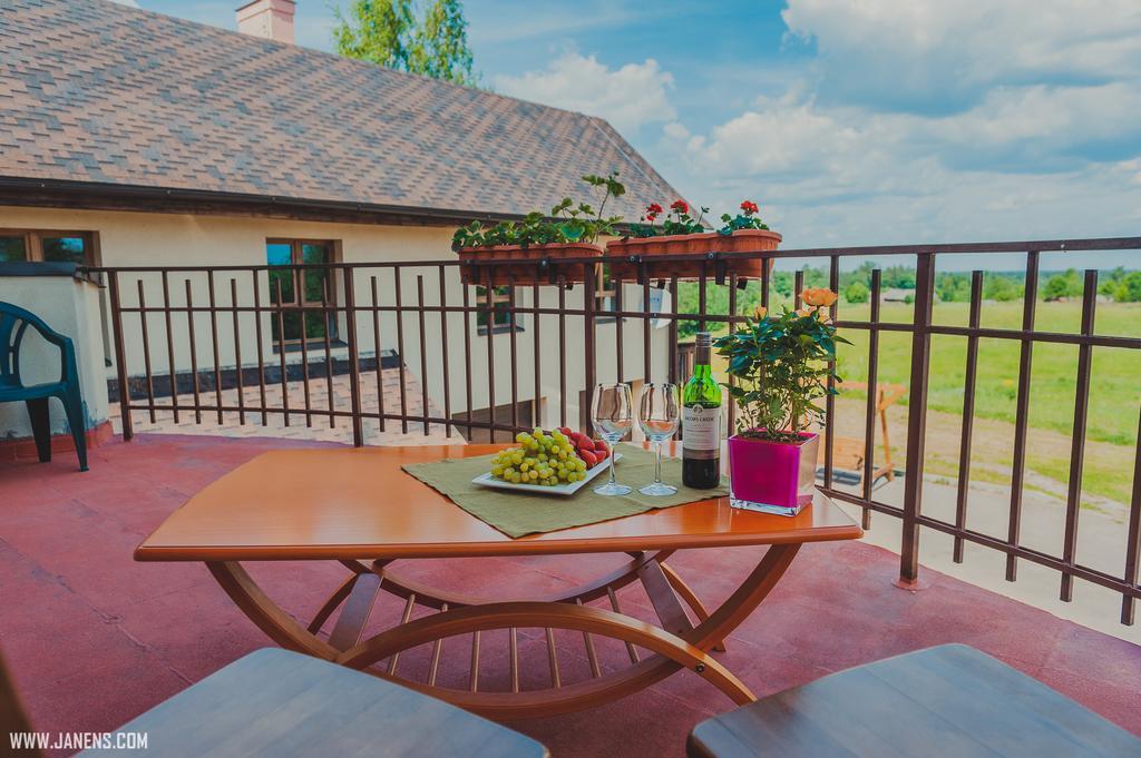 Rudzupukes Hotel Svente Екстериор снимка