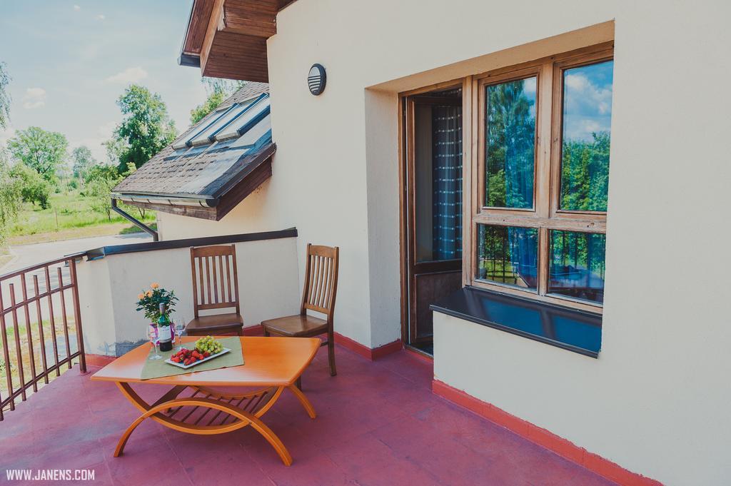 Rudzupukes Hotel Svente Екстериор снимка