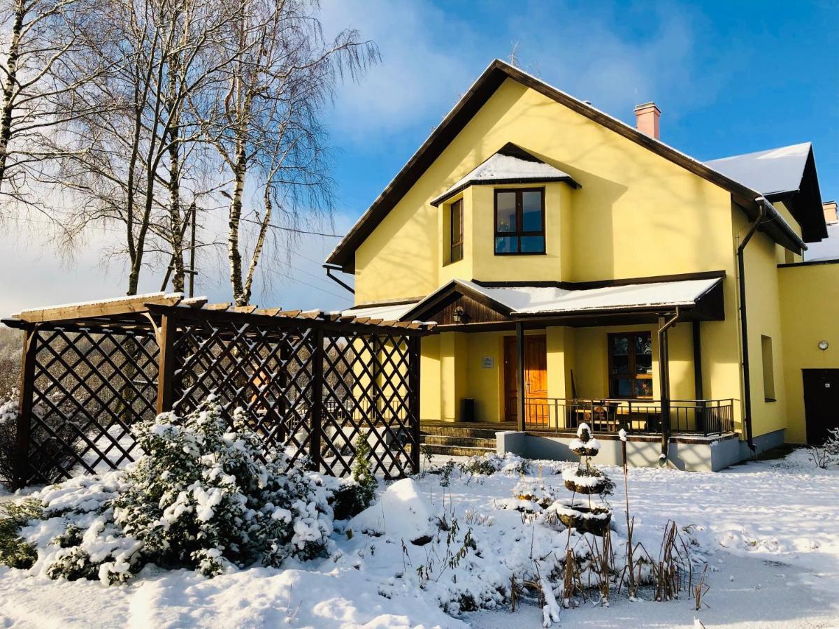 Rudzupukes Hotel Svente Екстериор снимка