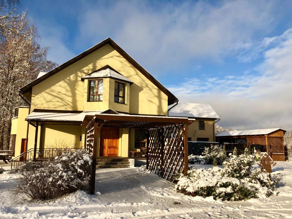 Rudzupukes Hotel Svente Екстериор снимка